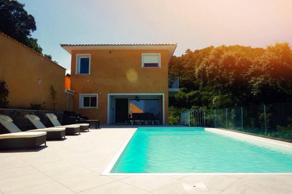 Residence Mare E Monte Favone Eksteriør bilde
